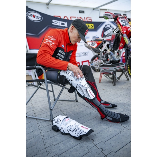 ACERBIS K035 motokrosové chrániče kolen, černá