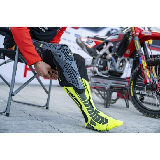 ACERBIS K035 motokrosové chrániče kolen, černá