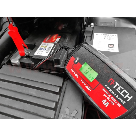A-TECH nabíječka 6/12 V, 3-120 Ah, 4 A