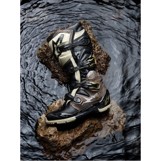 ALPINESTARS TECH 7 ENDURO DRYSTAR, enduro boty, černá/tmavě šedá/zlatá