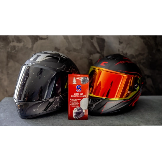 S100 čistič hledí s mikrovláknovou utěrkou - Visor & Helmet Cleaner 100 ml