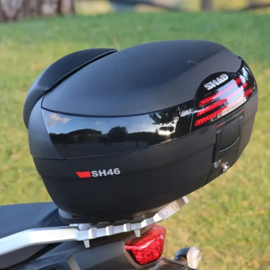 SHAD SH46 D0B46200 černá, vrchní kufr na motorku